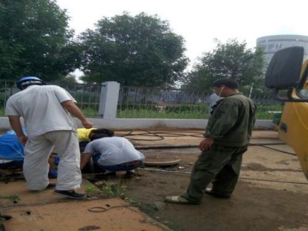河北管道疏通清淤参数（城市管道疏通清淤设备）